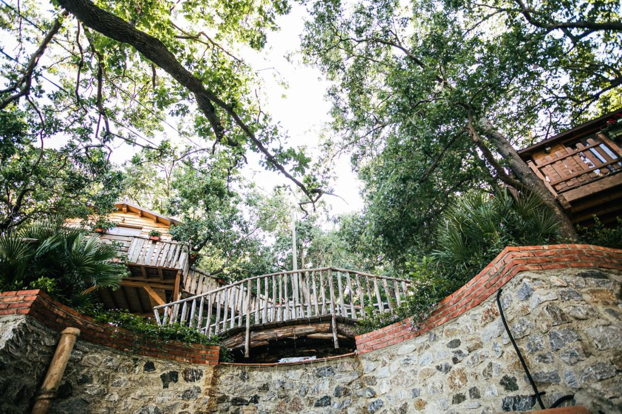 B & B Le Casette Sull'Albero Di Villa Alba Messina Bagian luar foto