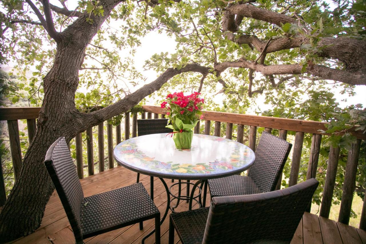 B & B Le Casette Sull'Albero Di Villa Alba Messina Bagian luar foto