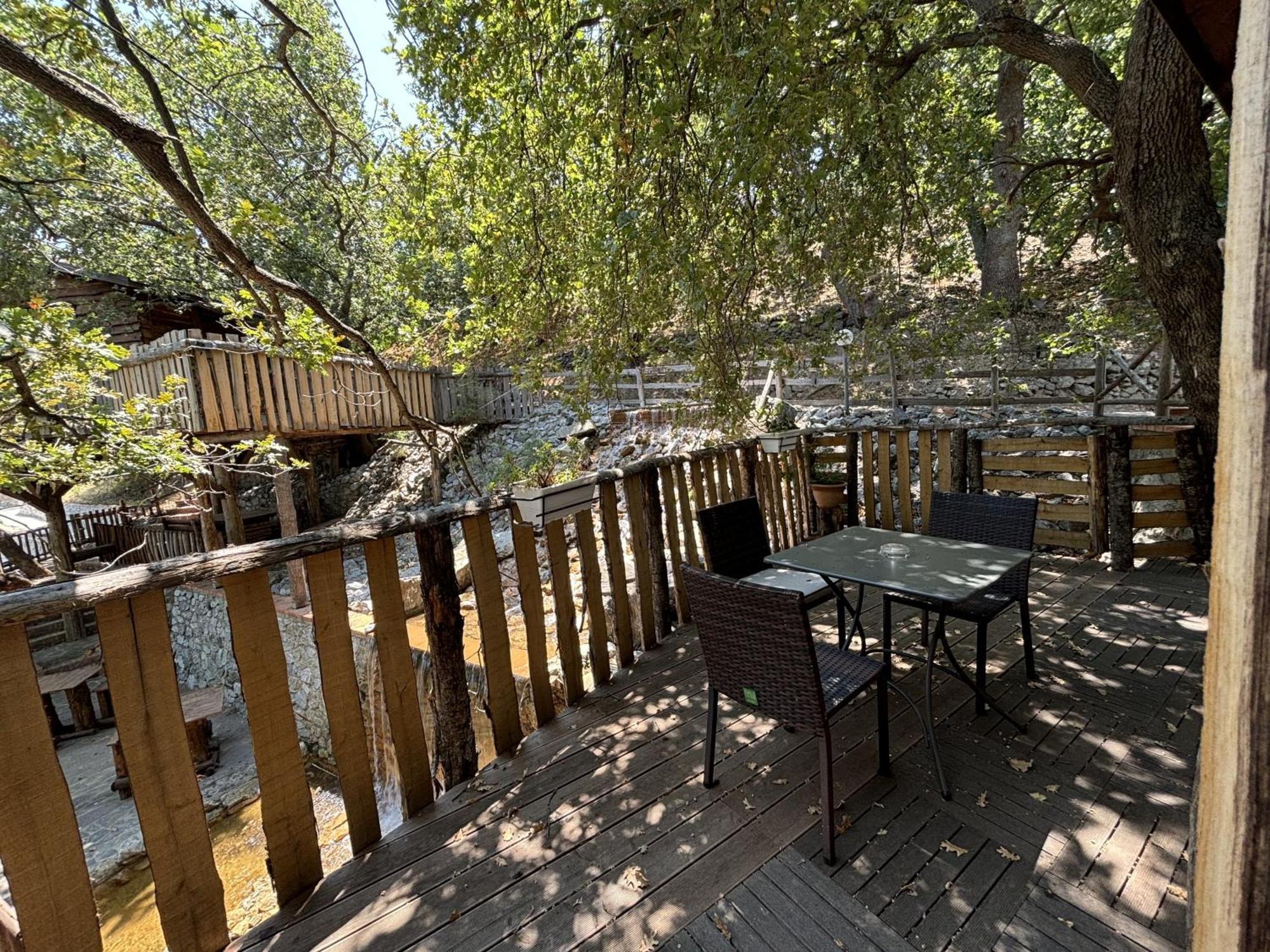 B & B Le Casette Sull'Albero Di Villa Alba Messina Bagian luar foto